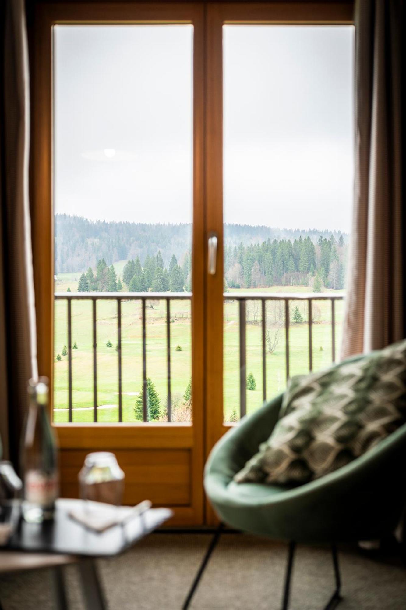 Domaine Du Mont-Saint-Jean Hotel Les Rousses Buitenkant foto