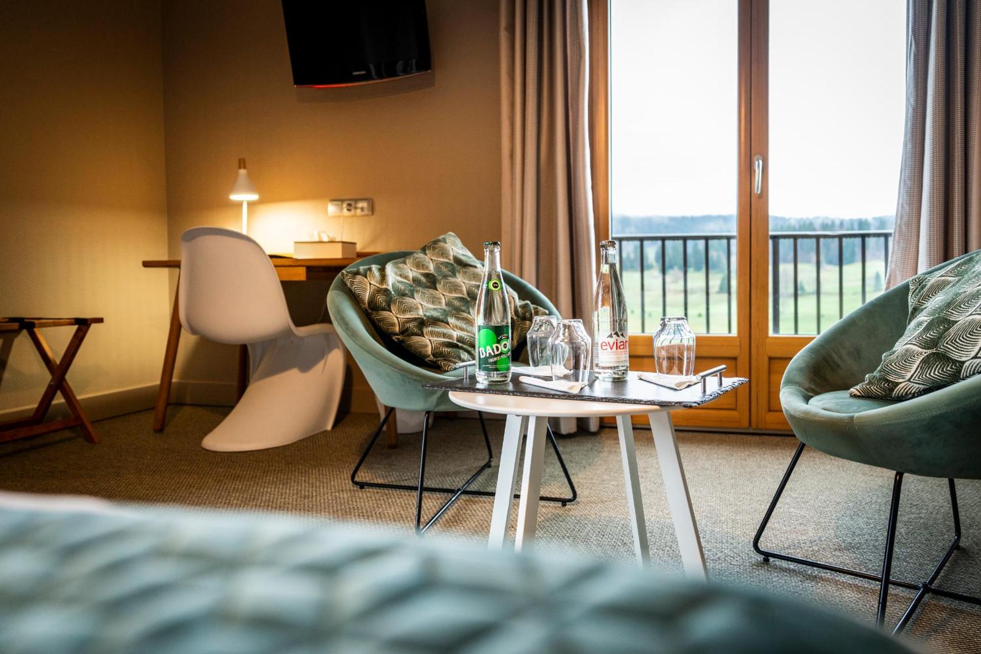 Domaine Du Mont-Saint-Jean Hotel Les Rousses Buitenkant foto